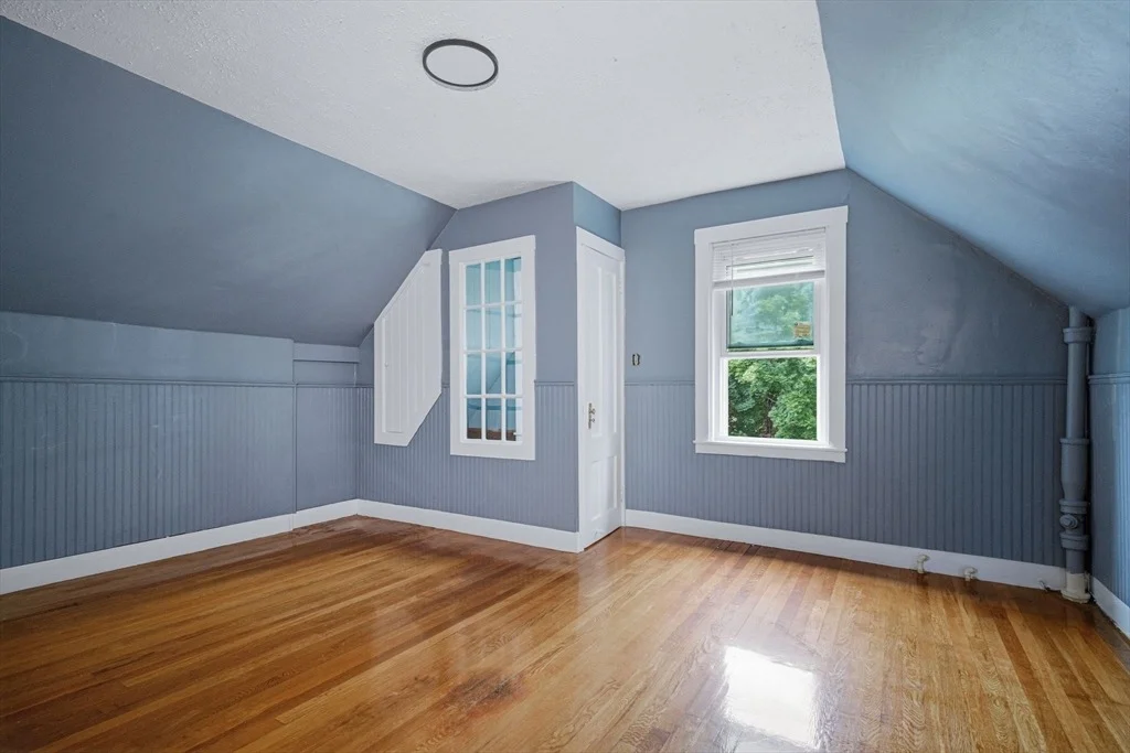 Photo of 92 Broadway
