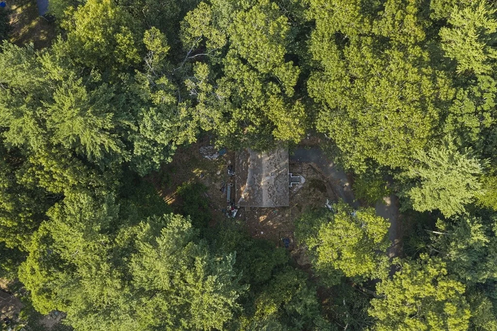 Photo of 25 Roller Coaster Rd