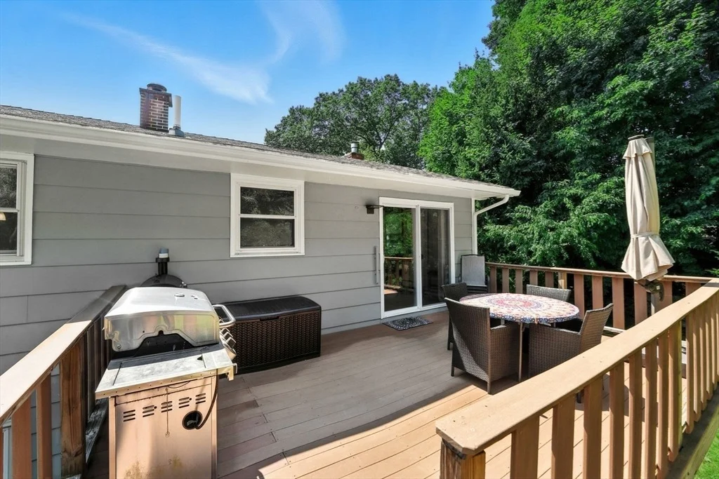Photo of 9 Heritage Cir