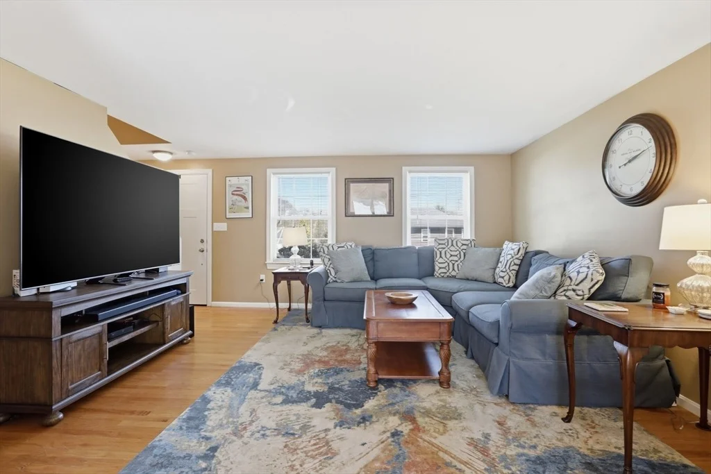 Photo of 23 Bellmore Rd