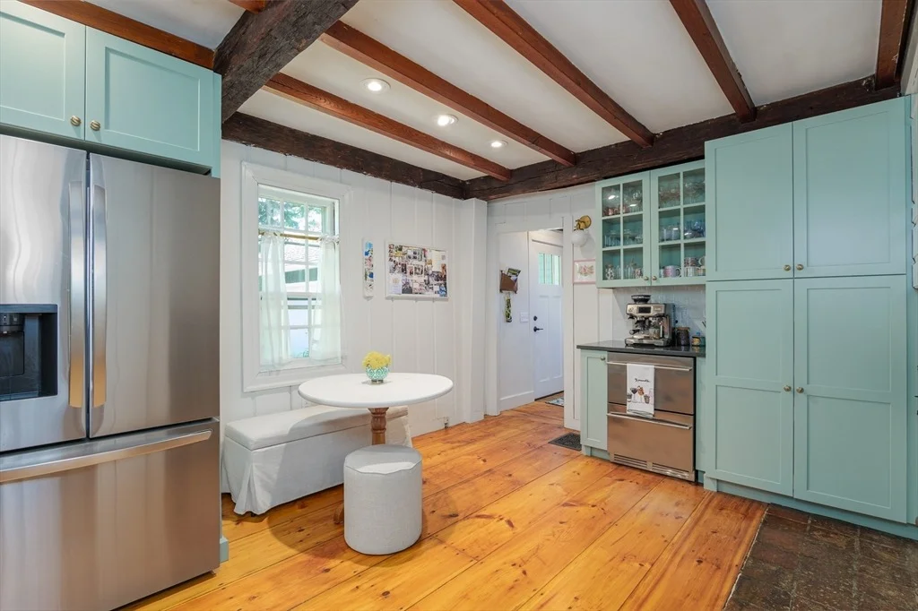 Photo of 129 Whitehall Rd