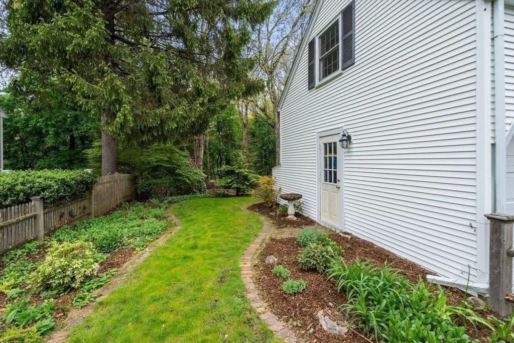 Photo of 21 Madison Rd