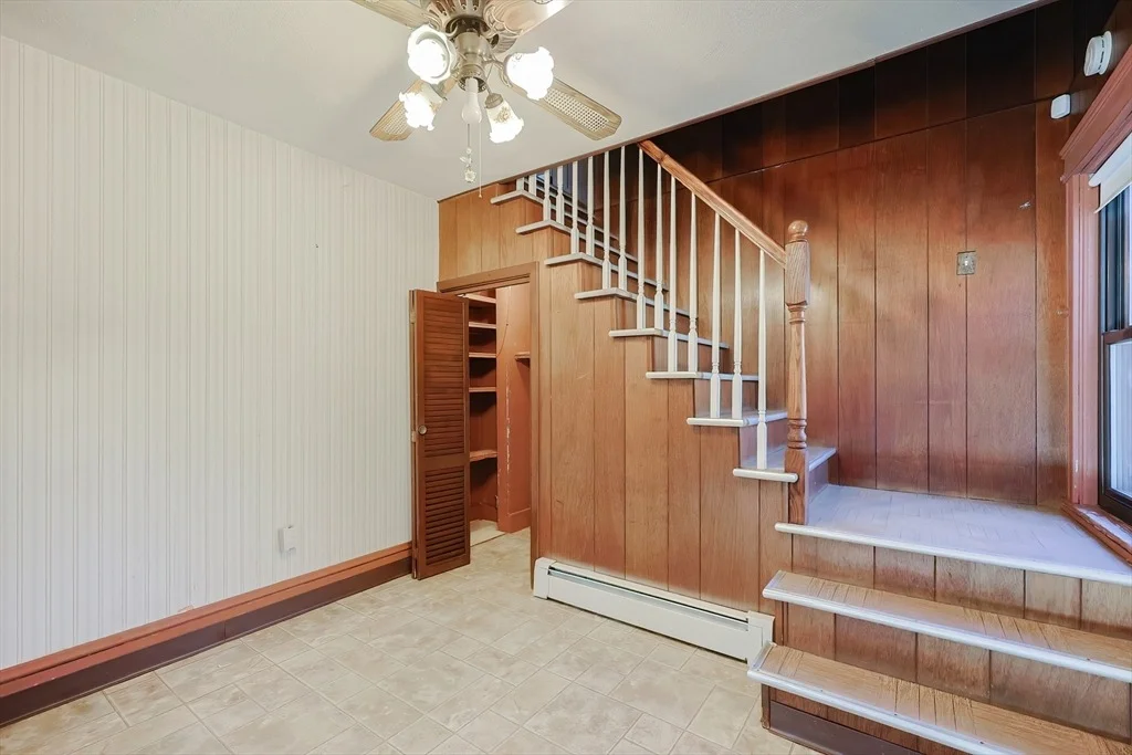 Photo of 940 Read St.