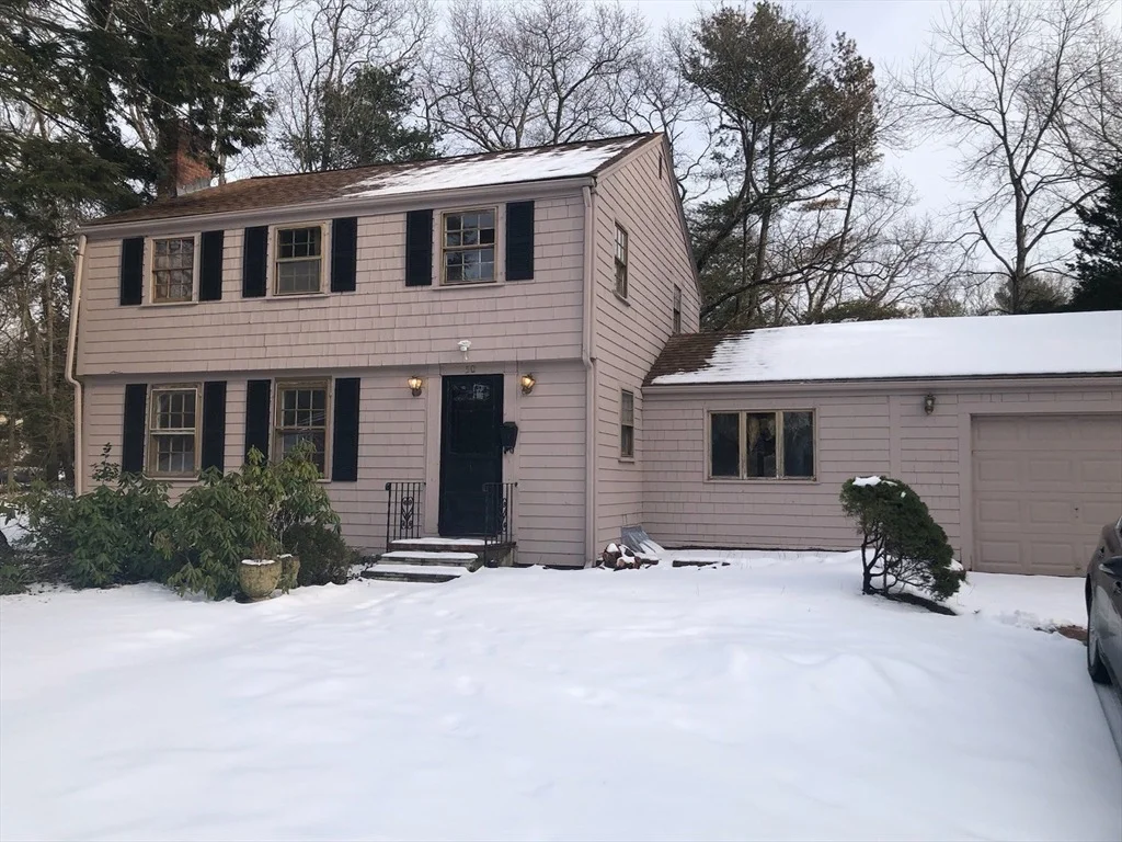 Photo of 50 Colonial Rd