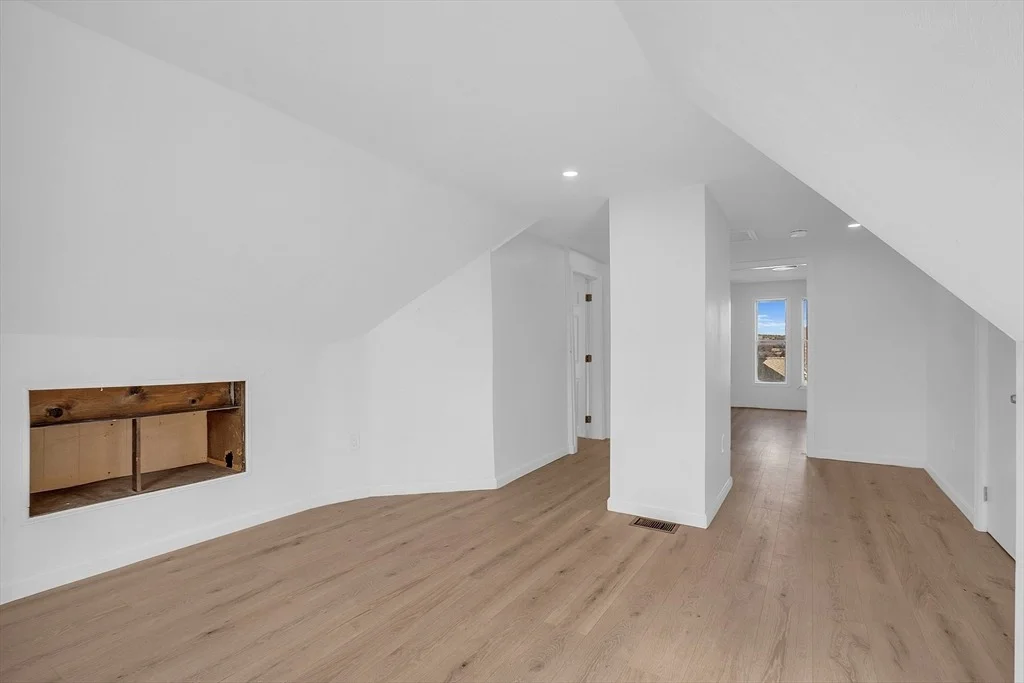 Photo of 16 Walnut Terr