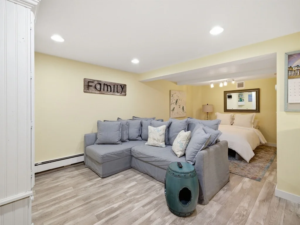 Photo of 2 Foley Dr