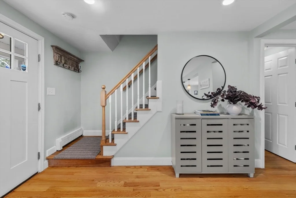 Photo of 184 Booth Hill Rd