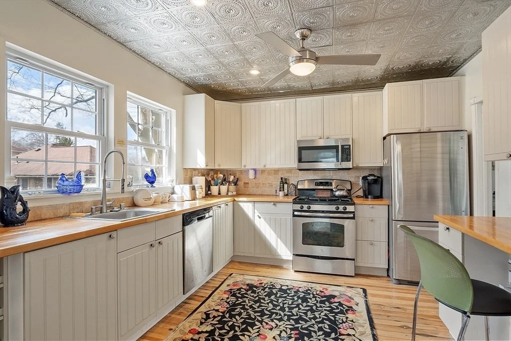 Photo of 21 Waban St