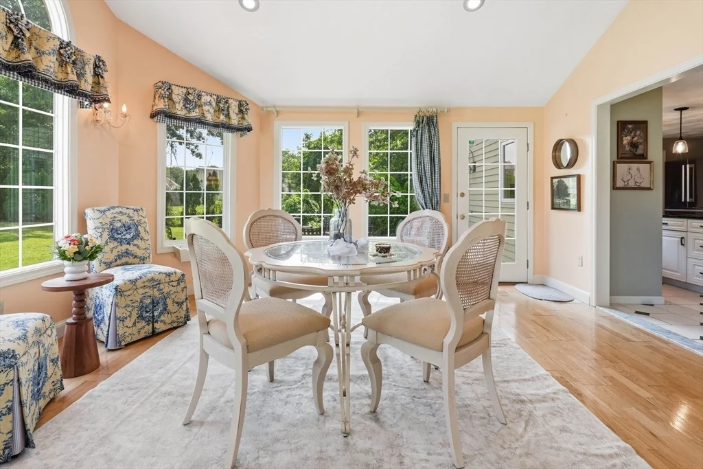 Photo of 267 Beacon