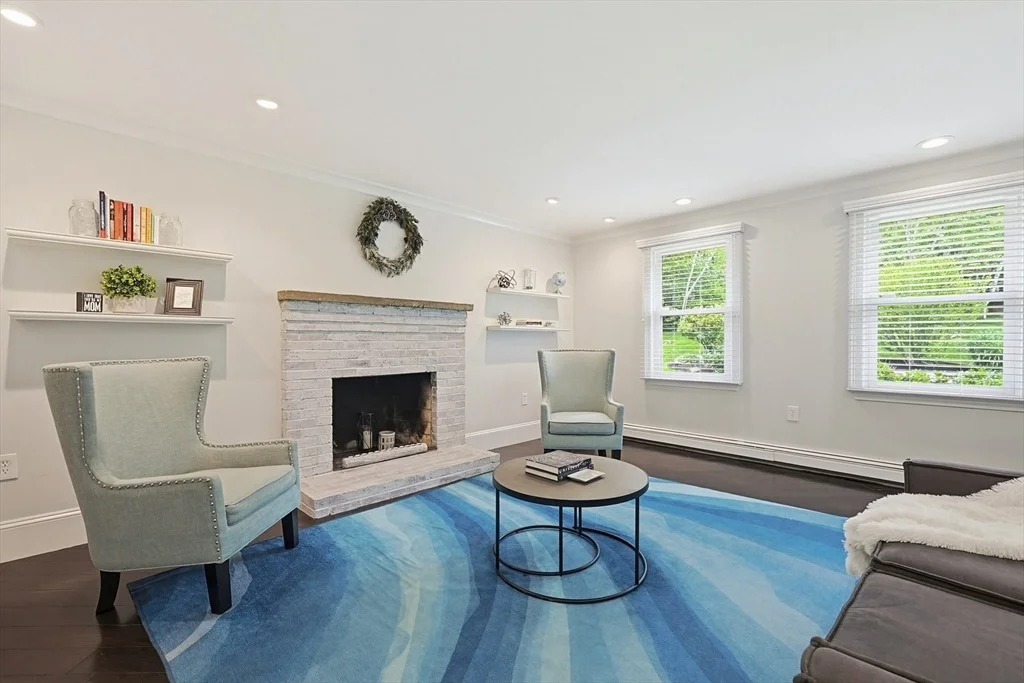 Photo of 1 Leone Ln
