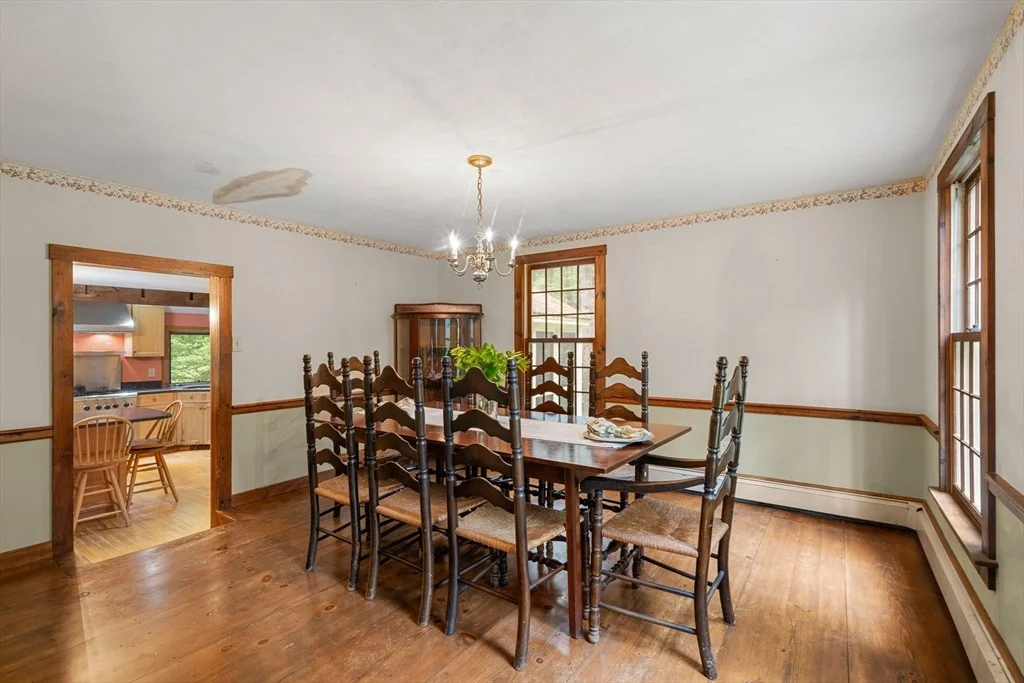 Photo of 124 Raddin Rd