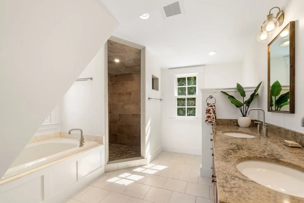 Photo of 48 Sunset Rd