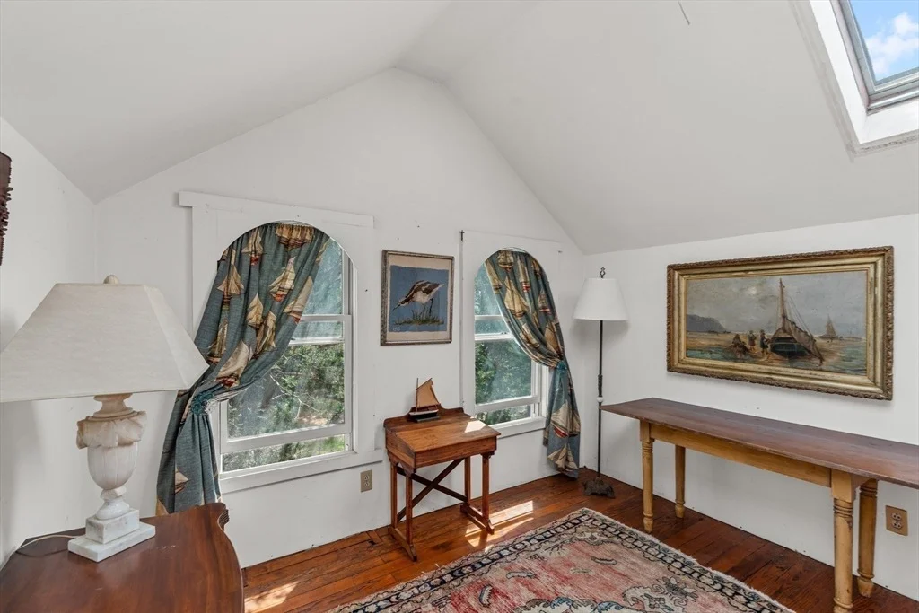 Photo of 95 Grandview Avenue