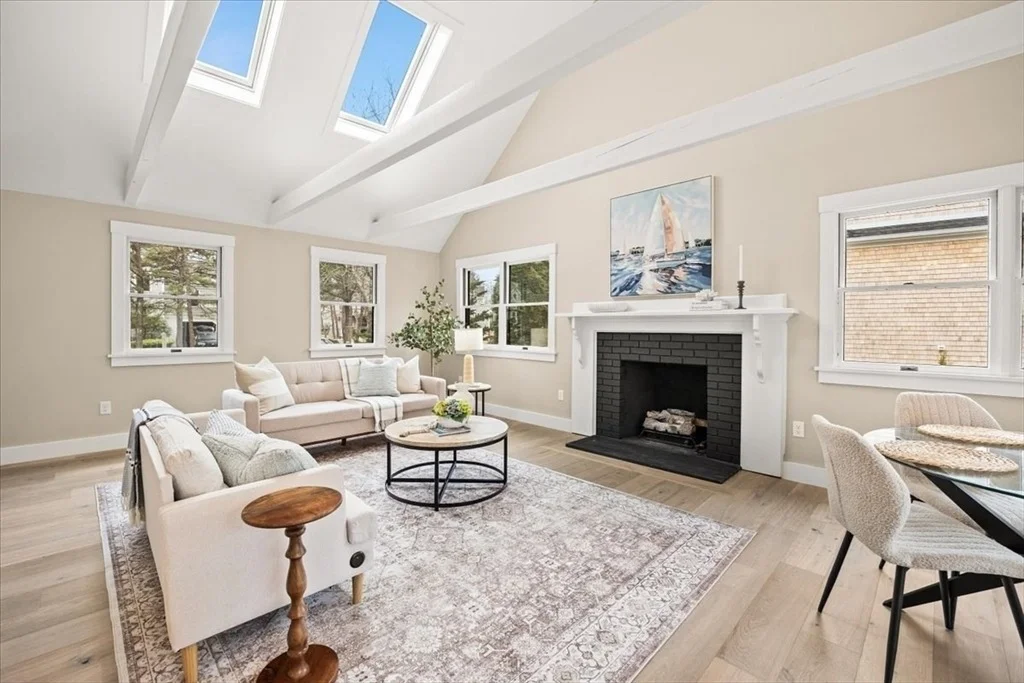Photo of 67 Whippoorwill Cir