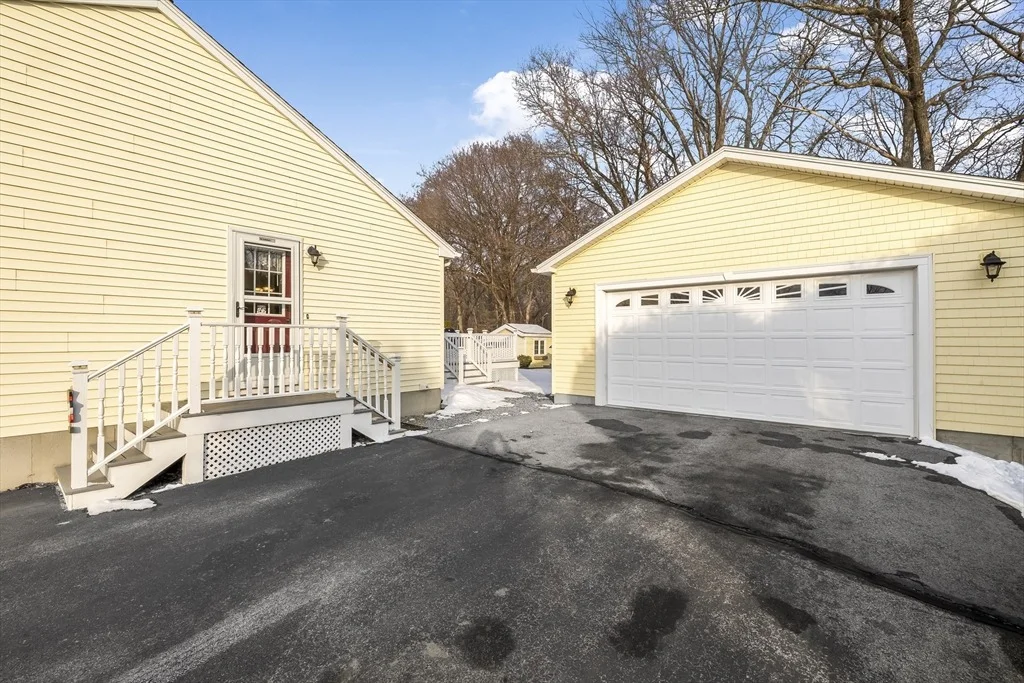 Photo of 10 Daves Way