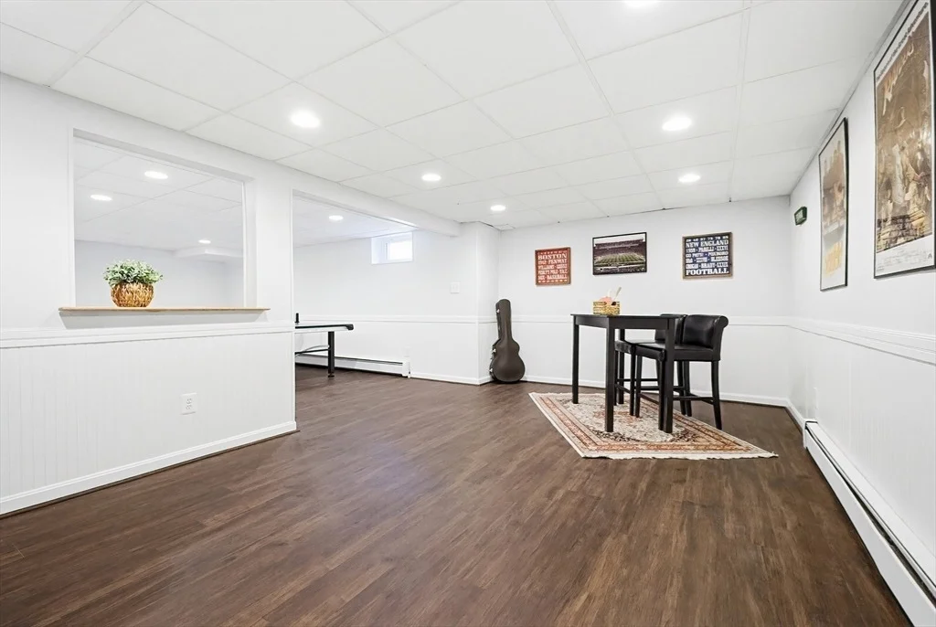 Photo of 6 Colburn Circle