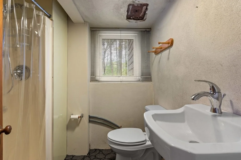 Photo of 9 Flagg Road