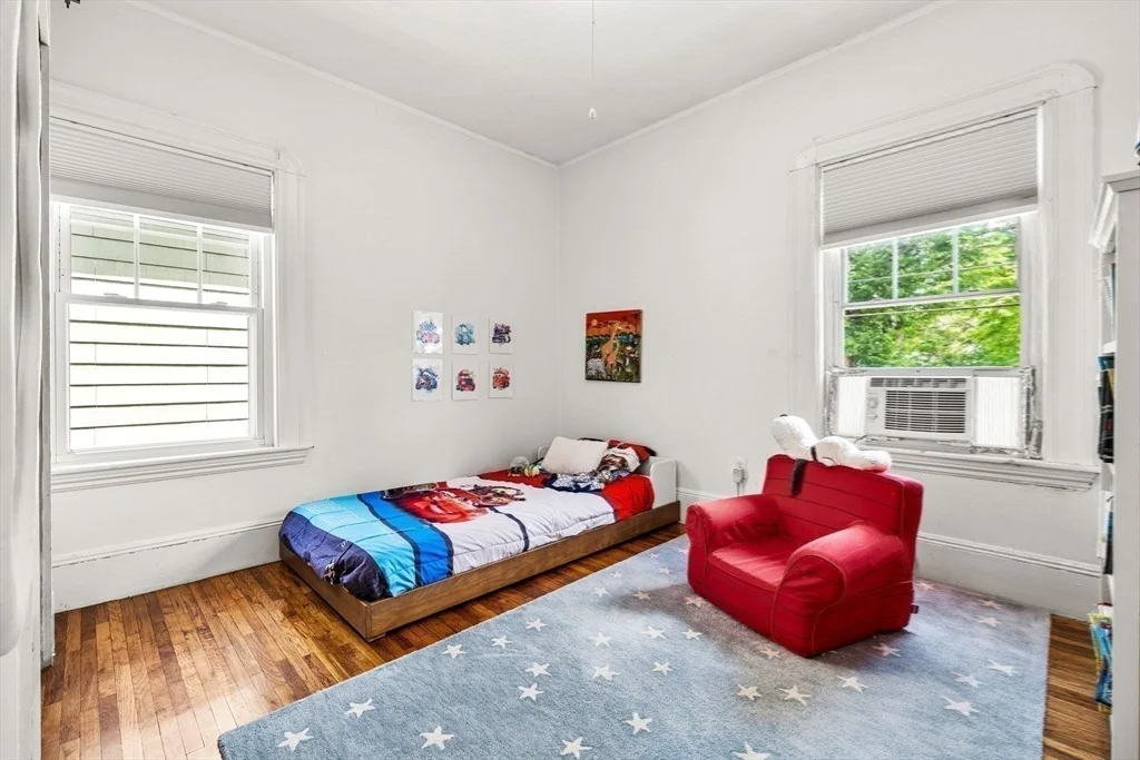 Photo of 246 Burrill Street