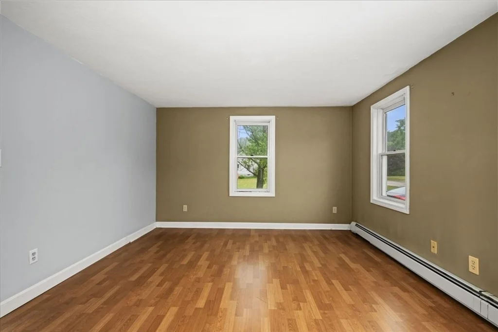 Photo of 7 Sneade Dr