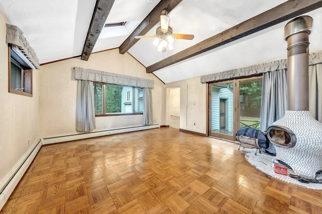 Photo of 24 Dunelm Rd