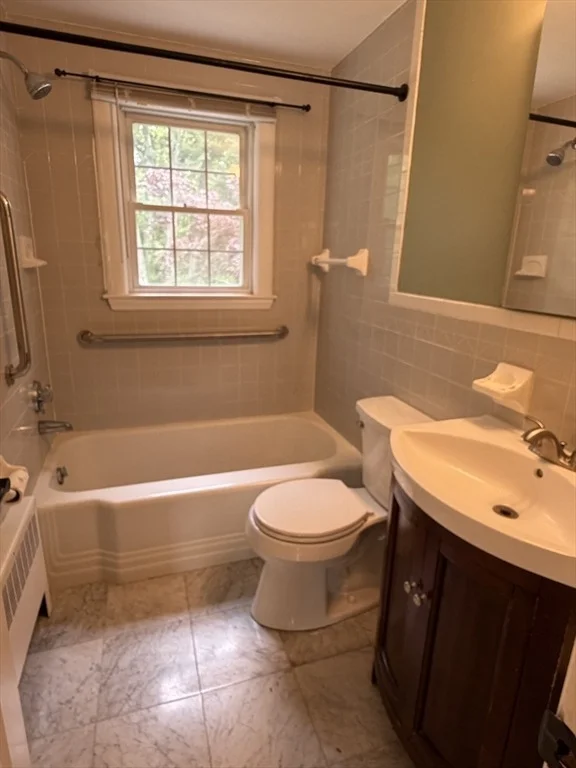 Photo of 7 Wayne Dr