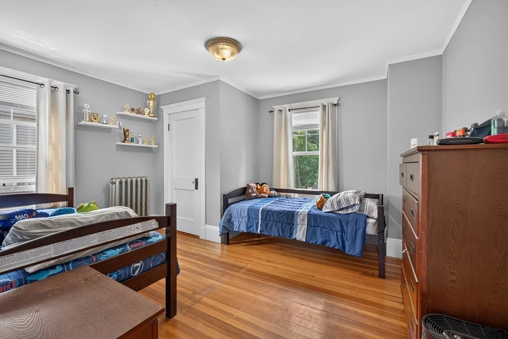 Photo of 524 Eastern Avenue