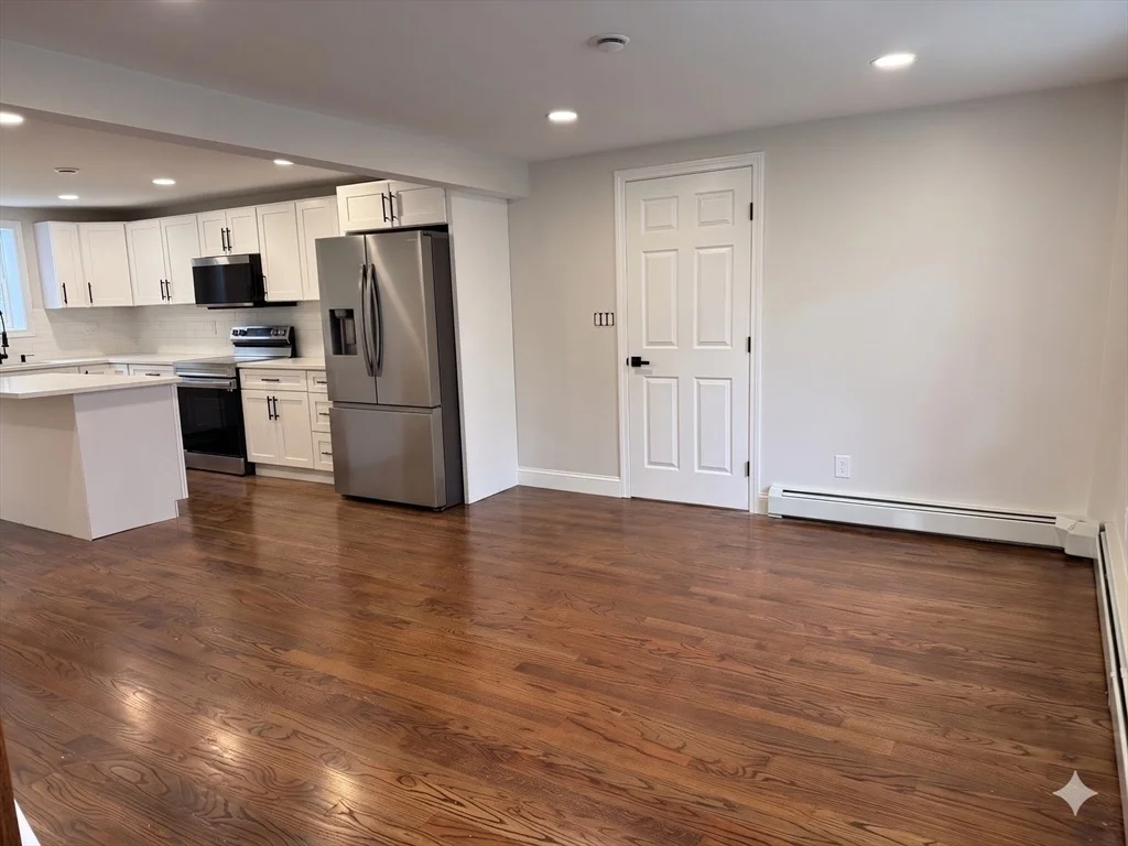 Photo of 98 Elm St