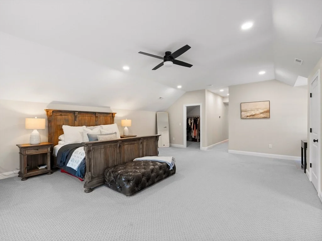 Photo of 6 Genevieve Ln