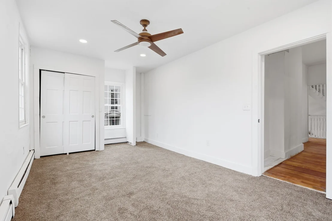 Photo of 4 Townsend St