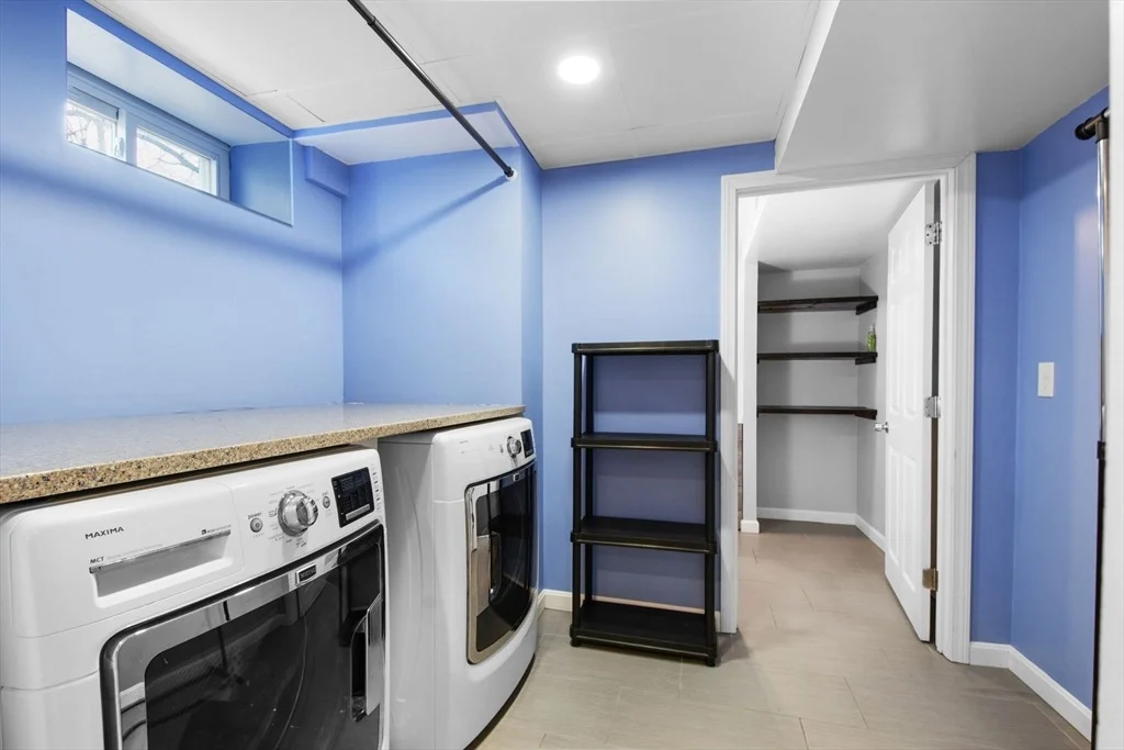 Photo of 52 Venus Dr