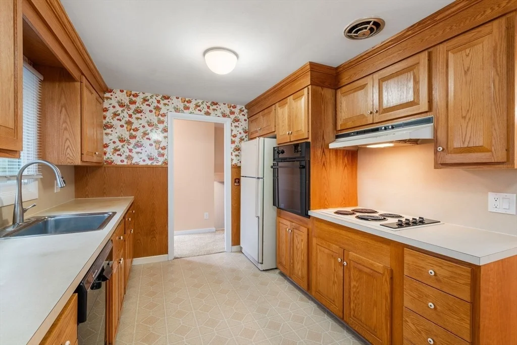 Photo of 18 Royce Rd