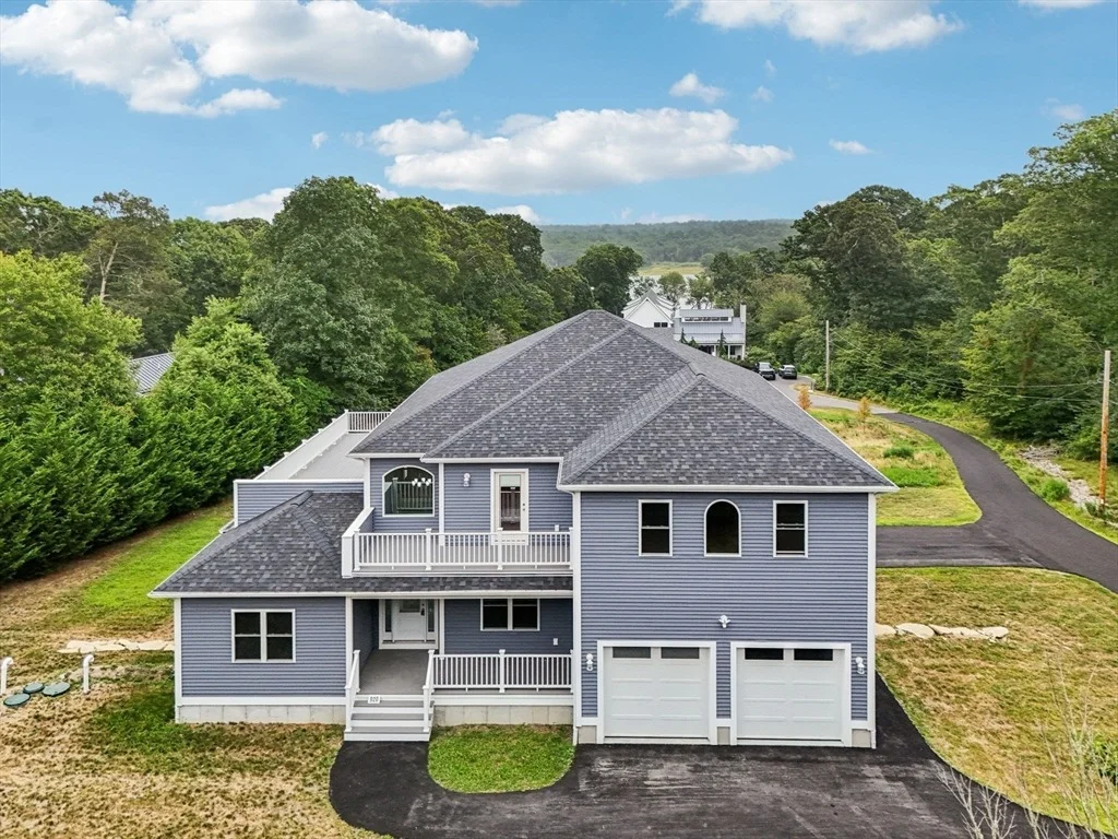Photo of 920 Drift Road