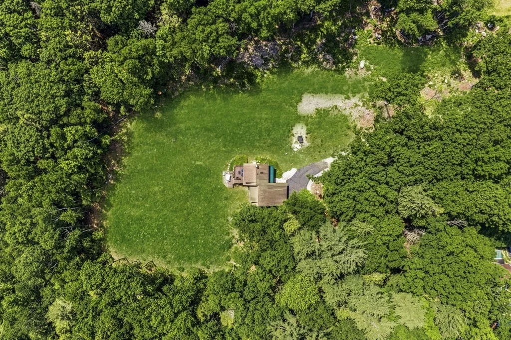 Photo of 302 Main Rd