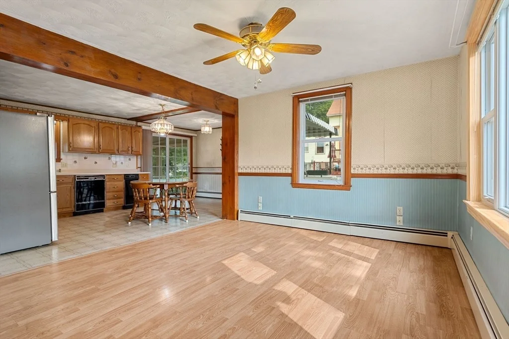 Photo of 15 Perley St
