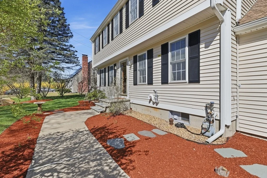 Photo of 230 Evelina Drive