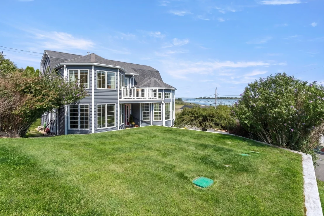 Photo of 27 Bayview Road
