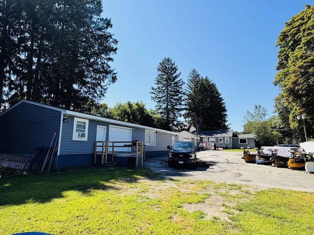Photo of 110 River St