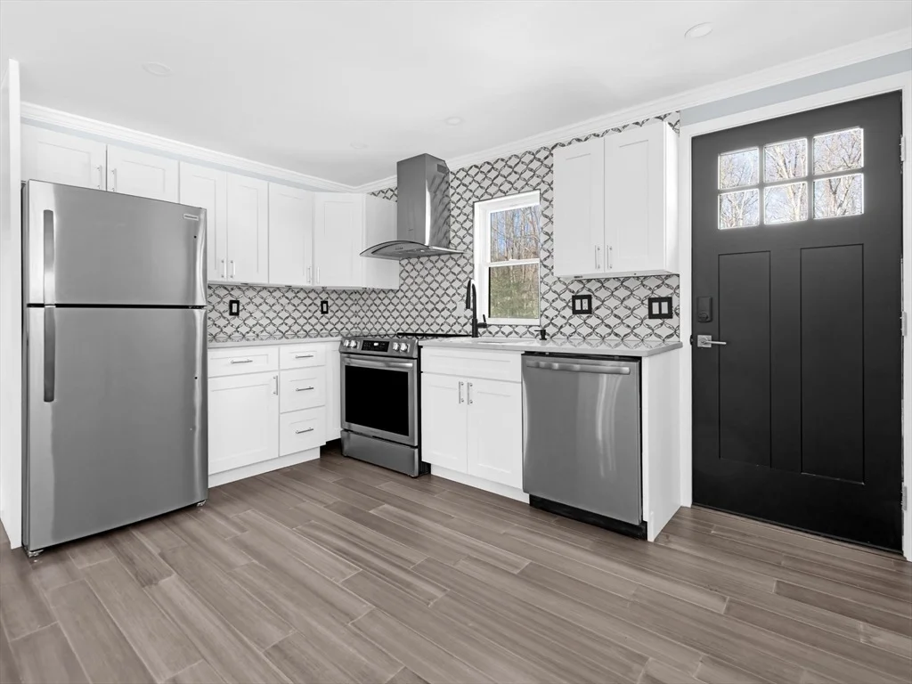 Photo of 41 Flora Rd