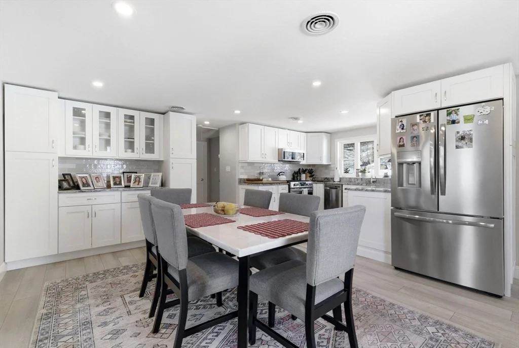Photo of 43 Woodside Ln