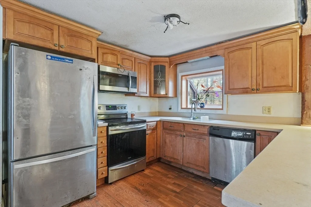Photo of 601 Flathill Road