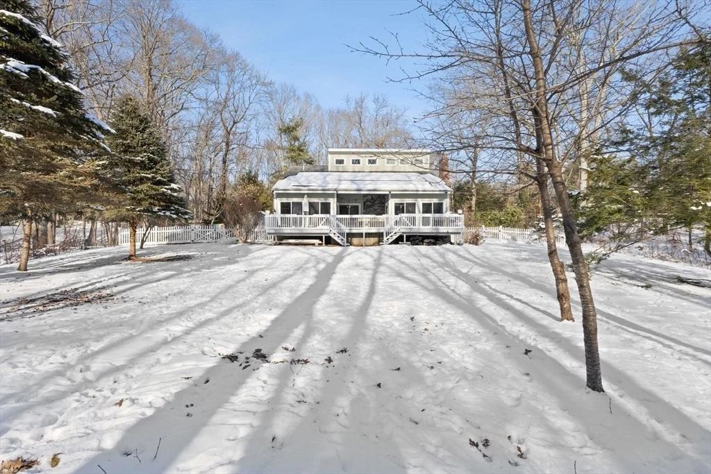 Photo of 765 Old Smithfield