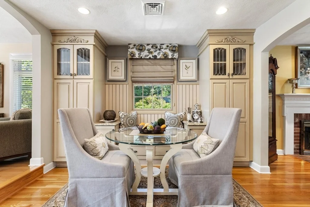Photo of 24 Hickory Ln