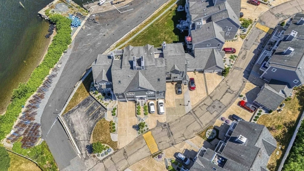 Photo of Unit 3306 at 700 Shore Dr