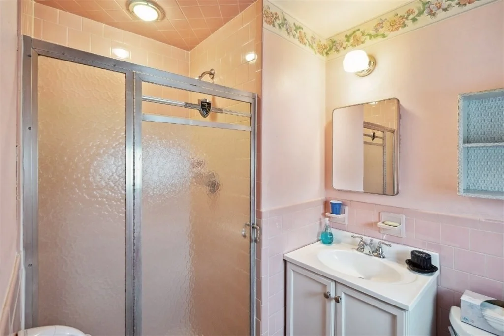 Photo of 6 Grove St