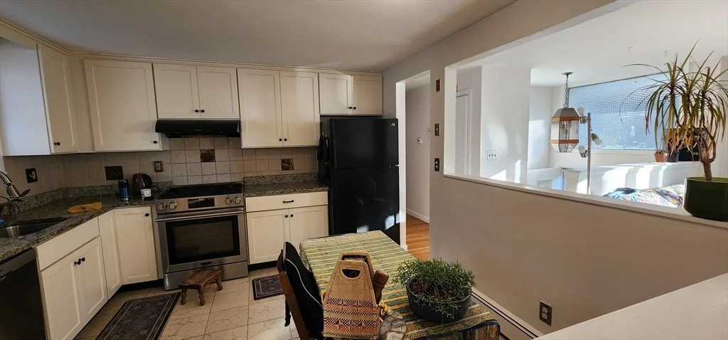 Photo of 48 Spring Ln