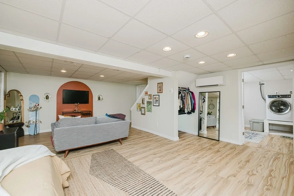 Photo of 187 John Scott Blvd