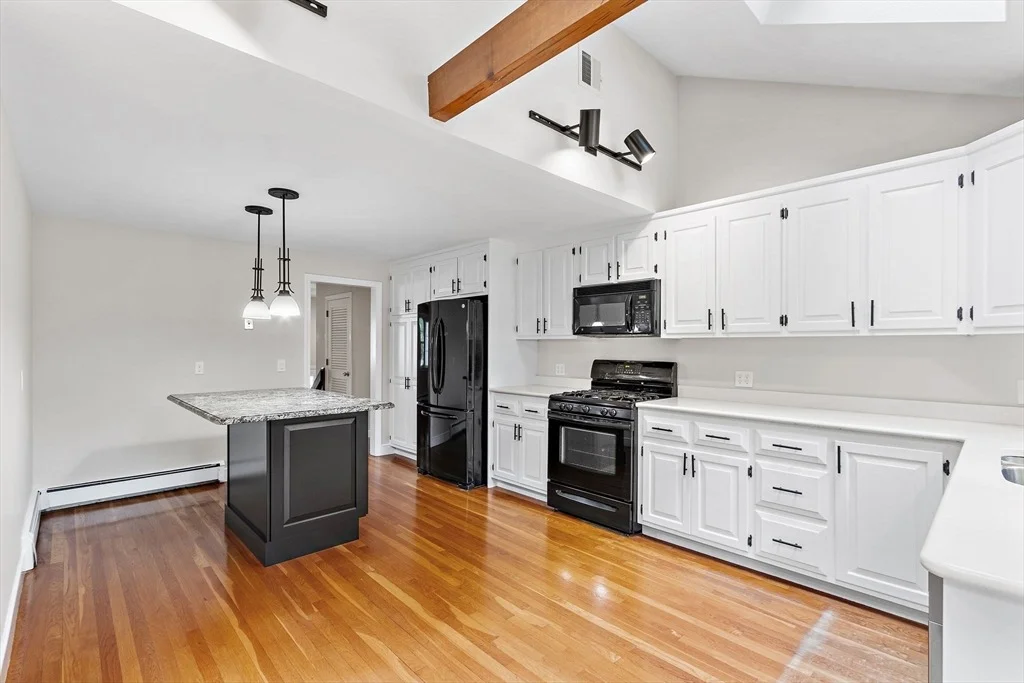 Photo of 141 Longhill Rd