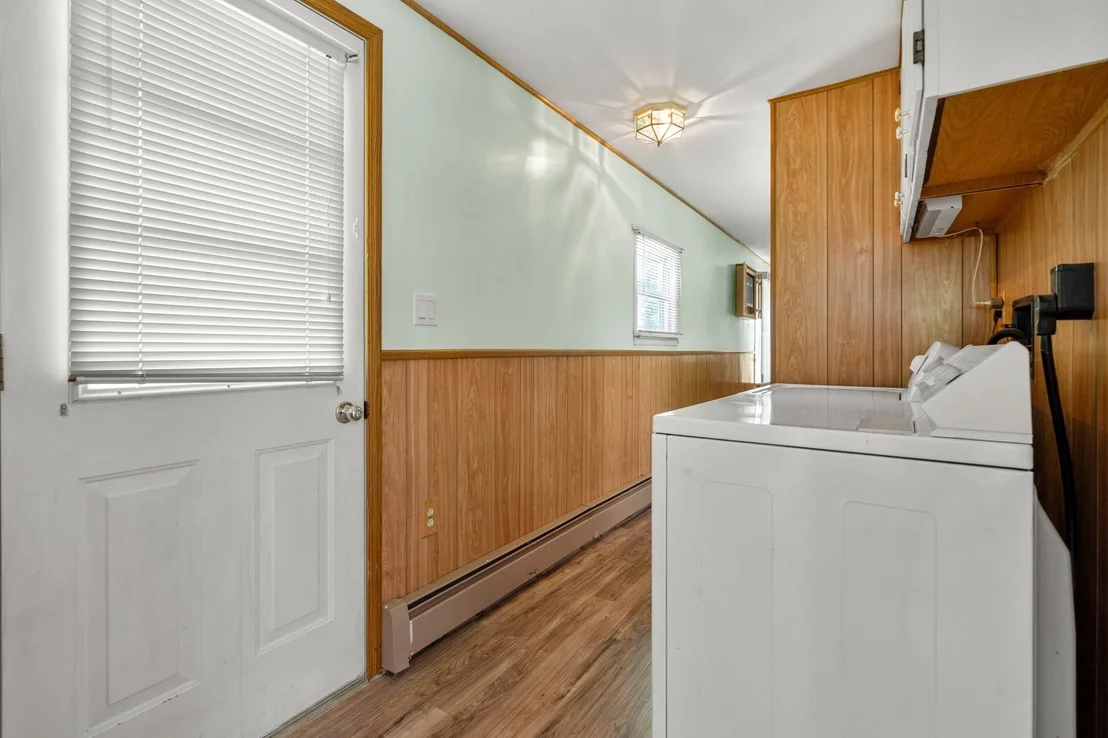 Photo of 32 Scott Dr