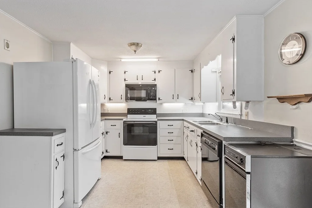 Photo of 927 Main St