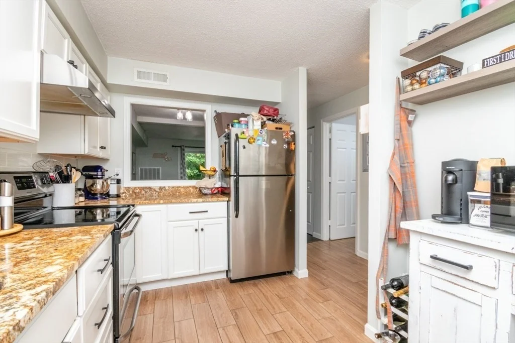 Photo of Unit F at 3 Beals Cove